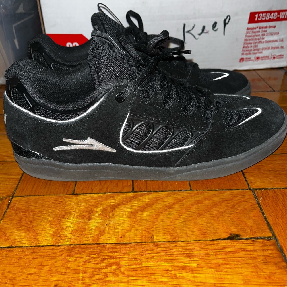 Lakai Carroll black/gray skate shoes size 11